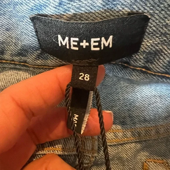 ME + EM Authentic relaxed fit  Blue Distressed Women's Jeans - Picture 12 of 12